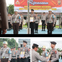 Kapolres Sekadau Pimpin Upacara Hari Kesadaran Nasional dan PTDH Personel Polri