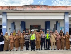 Polwan Polres Melawi Pimpin Upacara di SDN Nanga Pinoh, Tanamkan Nilai Disiplin