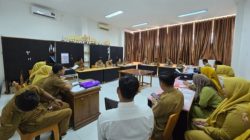 Kadinkes PP dan KB Kapuas Hulu Beserta Jajaran Kunker ke Puskesmas Bunut Hulu