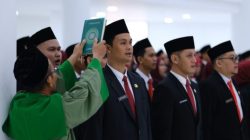 Pemkab Kapuas Hulu Serahkan SK 164 PNS dan Lantik 128 Pejabat Fungsional