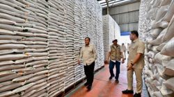 Presiden Prabowo Sidak ke Gudang Bulog Danurejo Magelang, Pastikan Stok Aman