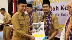 Lepas 73 ASN Pemkot Berhaji, Wako Edi Tekankan Ibadah Khusyu