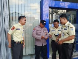 Satbinmas Polres Melawi Tertibkan Seragam Satpam di Nanga Pinoh, Tegaskan Kepatuhan Perpol 4/2020