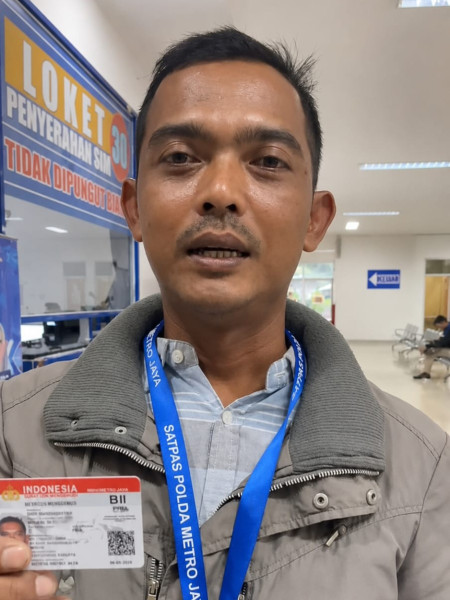 Pemohon Apresiasi Pelayanan Satpas SIM Daan Mogot
