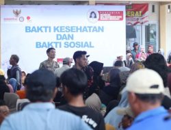 1.781 Warga Nganjuk Terima Pengobatan Gratis dan Sembako dari Polda Jatim