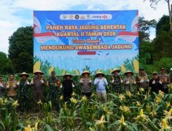 Polres Kapuas Hulu Sukseskan Program Ketahanan Pangan Melalui Panen Raya Jagung Serentak TW II Thn 2026 di Kecamatan Pengkadan