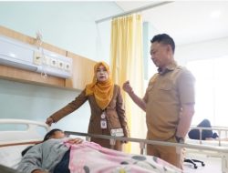Wako Edi Jenguk 56 Warga Diduga Alami Gejala Keracunan Makanan