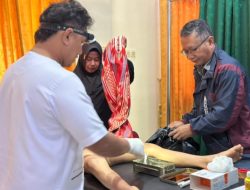 Polres Melawi Gelar Bakti Kesehatan Sunatan Massal Sambut Hari Bhayangkara ke-80