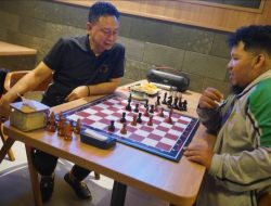 Wako Edi Uji Tanding Dengan Master Nasional Arief Rahman