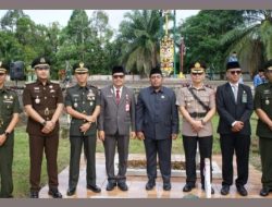 DPRD Kapuas Hulu Hadiri Upacara Hari Berkabung Daerah Provinsi Kalimantan Barat di Putussibau