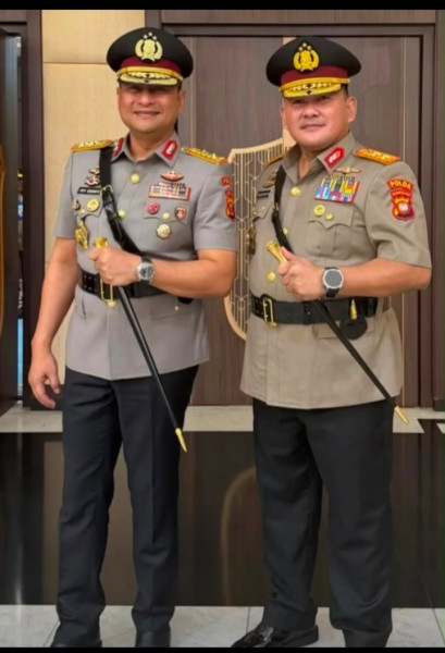 Kapolri Resmi Lantik Irjen Pol. Alberd Teddy Benhard Sianipar, S.I.K., M.H. sebagai Kapolda Kalbar