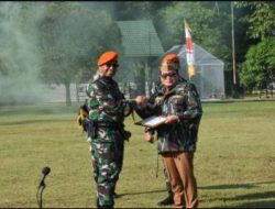 Bupati Sujiwo Jadi Warga Kehormatan Korpasgat TNI AU