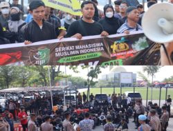 Aksi Damai Mahasiswa di Polda Kalbar Berlangsung Kondusif, Aspirasi Diterima Langsung oleh Kepolisian