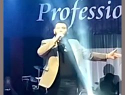 Hiburan Rakyat di Desa Martadana Meriah, Ridho Rhoma Bawakan Lagu-Lagu Hits
