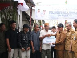 Nelayan Banjar Serasan Senang Dapat Bantuan Perlengkapan Dari Pemkot Pontianak Untuk Dongkrak Penghasilan