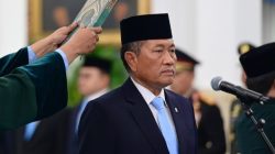 Wamenhan RI Dilantik sebagai Gubernur Universitas Republik Indonesia