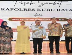 Lepas AKBP Kadek, Sambut AKBP Rensa, Bupati Sujiwo Sampaikan Pesan Kemitraan