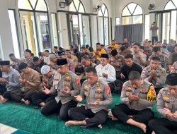 Polres Sambas Dan Polsek Jajaran Menggelar Do’a Bersama, Memohon Datangnya Hujan Serta Perlindungan Dari Karhutla
