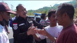 Warga Blokade Jalan di Wae Pesi, Polisi Pilih Dengarkan Keluhan dan Redakan Kekecewaan