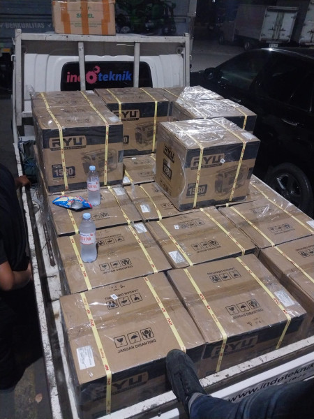 Bantuan Karhutla Polri Tiba di Kalbar, Distribusi ke Wilayah Lain Bertahap