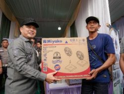 Pemprov Kalbar Integrasikan Program Lintas OPD Melalui Gema Membangun Desa 2026 di Teluk Batang