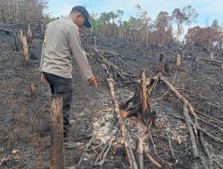 ‎Polsek Menukung Laksanakan Ground Check dan Verifikasi 12 Titik Hotspot sebagai Upaya Pencegahan Karhutla