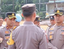 Kapolres Melawi Periksa Kesiapan Bhabinkamtibmas dan Kendaraan Dalam Tugas