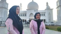 Pengunjung Kapuas Hulu Terpukau Pesona Alam dan Masjid Agung Oesman Al-Khair
