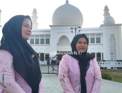 Pengunjung Kapuas Hulu Terpukau Pesona Alam dan Masjid Agung Oesman Al-Khair