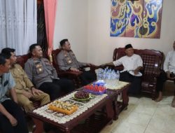 Kapolres Melawi Silaturahmi ke Tokoh NU, AKBP Kahfi : Bersinergi dan Saling Mendukung Menjaga Melawi
