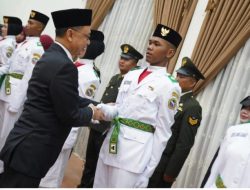 Wako Edi Kukuhkan Paskibraka Pontianak 2026 : Ingatkan Tugas Mulia Kibarkan Merah Putih