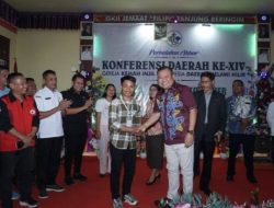 Bupati Melawi Buka Konferensi Daerah XIV GKII Melawi Hilir, Dorong Semangat Bertumbuh Bersama