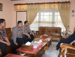 Kapolres Melawi Silaturahmi ke Kediaman Wakil Bupati