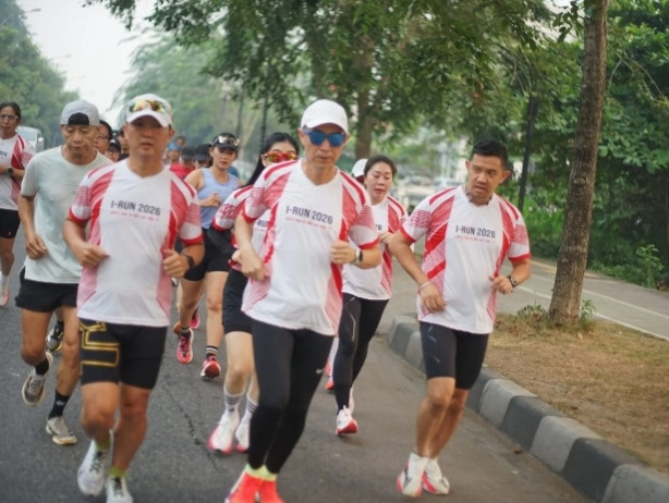 Rayakan Kemerdekaan, Tiga Pelari Tempuh Pontianak-Kuching
