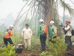 Presiden Prabowo Tinjau Penanganan Karhutla di Kalbar, Pangdam XII/Tpr Bersama Forkopimda Pastikan Sinergi di Lapangan
