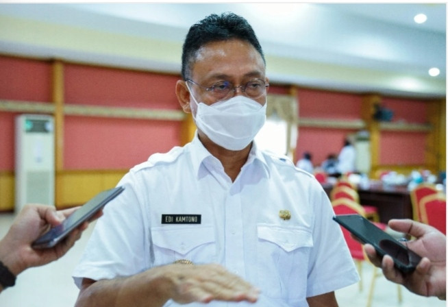 Kualitas Udara Tidak Sehat, Wali Kota Edi Ajak Warga Pontianak Gunakan Masker