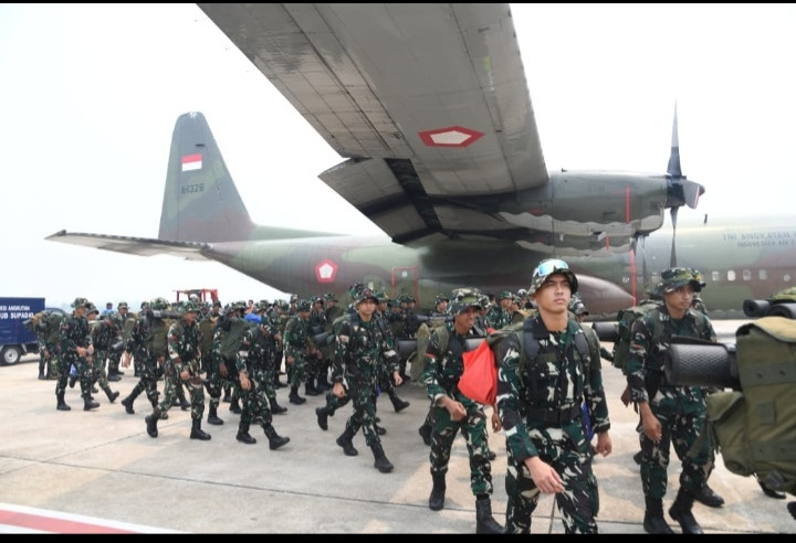 Kendalikan Karhutla di Kalbar, Pangdam XII/Tpr Beri Arahan Pasukan BKO