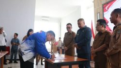 Pemkab Melawi Tandatangani NPHD Bantuan Keuangan Parpol Tahun 2026