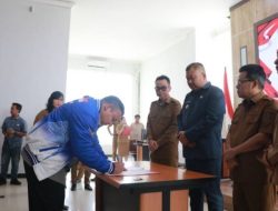 Pemkab Melawi Tandatangani NPHD Bantuan Keuangan Parpol Tahun 2026
