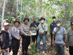 Tim Edukasi Lemdiklat Polri S2-STIK Sosialisasikan Pencegahan dan Dampak Karhutla kepada Masyarakat Desa Batu Buil