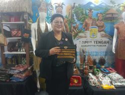 Dari Akar Kayu hingga Kanvas, Noken Puncak Naik Kelas dan Menjangkau Pasar Mancanegara
