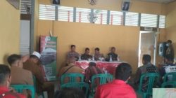 TIM KARHUTLA MABES TNI SOSIALISASIKAN PENCEGAHAN KARHUTLA DI KECAMATAN SELIMBAU