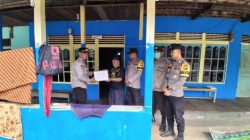 Peduli Warga Terdampak Asap Karhutla, Polsek Sayan Salurkan Bantuan Sembako