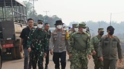 Dampingi Pangdam XII/Tanjungpura, Kapolres Ketapang Tinjau Karhutla dan Ketersediaan Air Warga