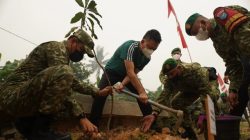 TNI dan Pemkot Pontianak Dorong Kepedulian Lingkungan Menanam Pohon