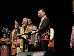 Bupati Kapuas Hulu Apresiasi Festival Budaya Perbatasan 2026 di Nanga Badau