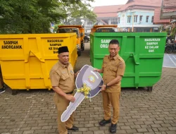 Pemkot Pontianak Terapkan Kontainer Sampah Terpilah