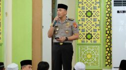 Jumat Keliling di Masjid At Taqwa , Polda Kalbar Ajak Masyarakat Cegah Hoaks dan Jaga Persatuan