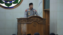 Kapolri Ajak Jamaah Masjid Al-Ikhlas Mabes Polri Jaga Kerendahan Hati dan Perkuat Akhlak